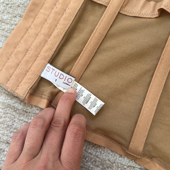 La Perla Nude Corset with Removable Straps Size 32B - Picture 7 of 8